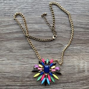 Fun flower rhinestone necklace